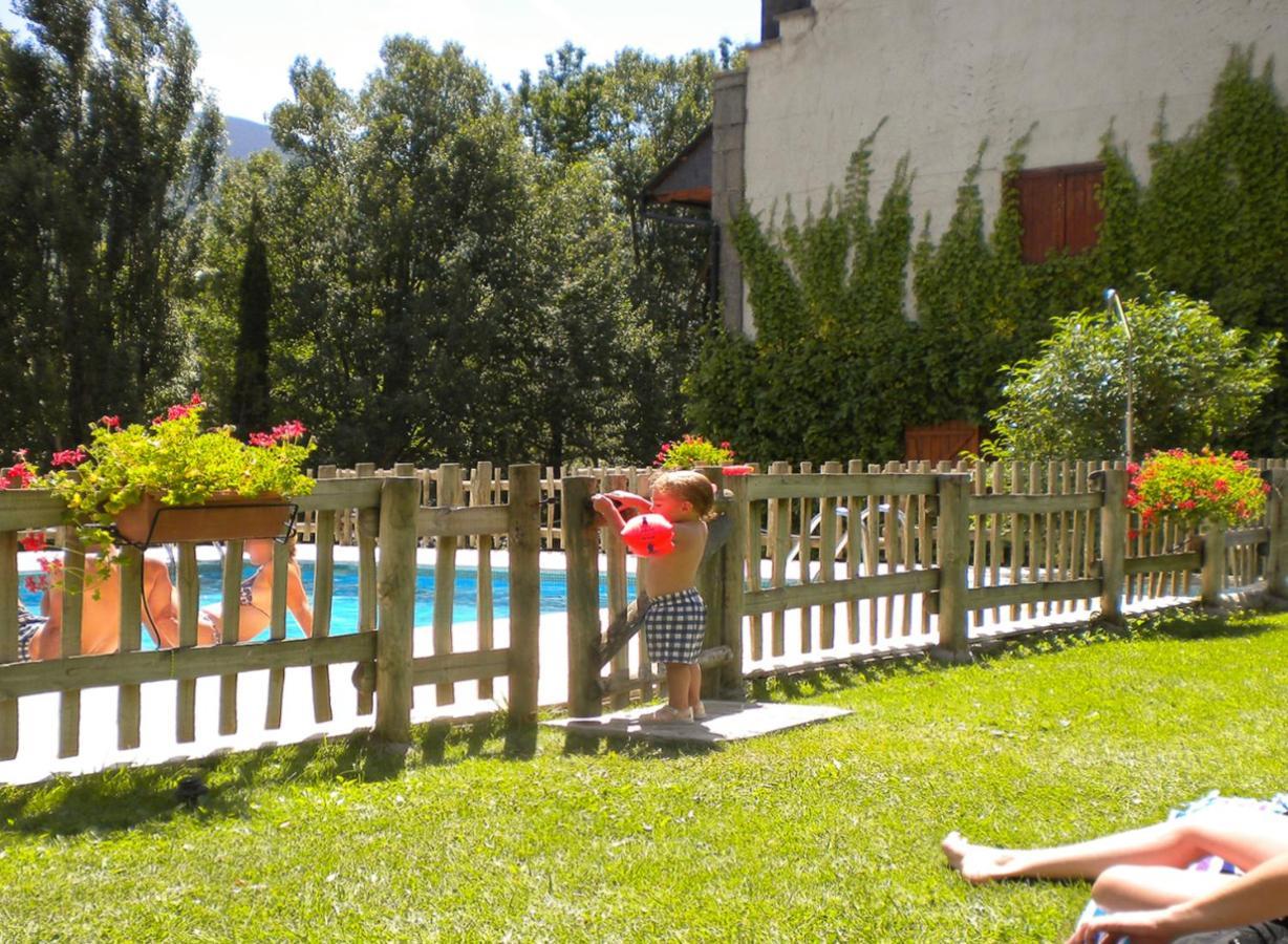 Chardin D'Alto-Apartamentos Chardins Benasque Exterior foto