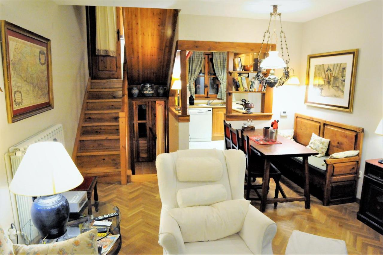 Chardin D'Alto-Apartamentos Chardins Benasque Exterior foto